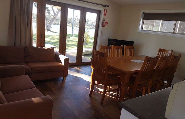 Bentley Waterfront Motel & Cottages - Foto 32