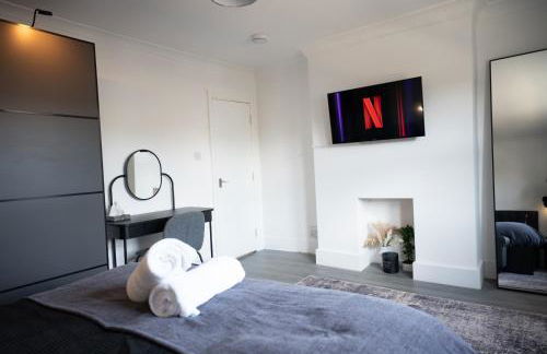 3BR Home Gem - sleeps 9 - Netflix - Near O2 & Greenwich Park - Foto 45