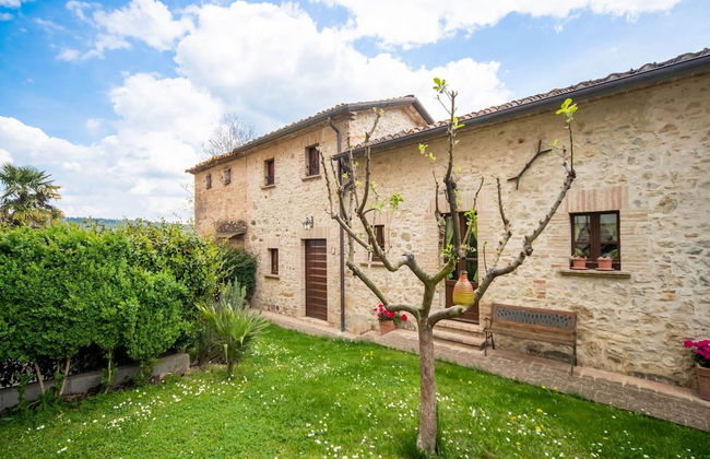 Apartment on Beautiful Estate With Pool Near the Art - Foto 36