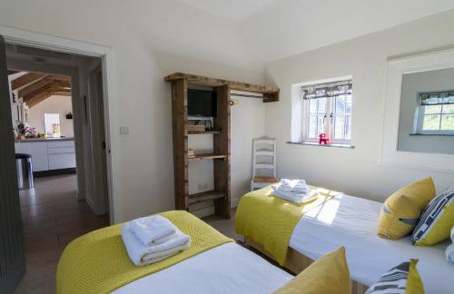 The Dairy - Luxury Cottage, Hot Tub and Summer House, Countryside Views, Pet Friendly - Foto 32