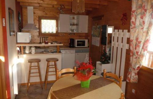 Charmant Chalet Vosgien – Idéal Couple/Curistes – Calme et Nature – Proche Plombières-les-Bains - FR-1-589-230 - Foto 20