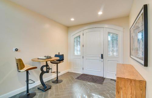 Great for Gatherings! Evergreen Getaway with Hot Tub - Foto 16