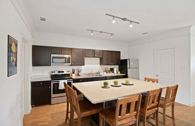 Texas State Sanctuary With Massive Pool Oasis - Foto 10