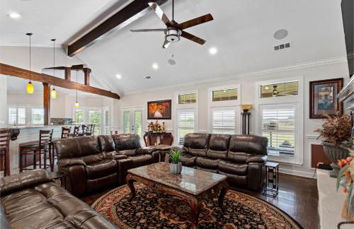 Newly Renovated Private Ranch Get-A-Way - Photo 20