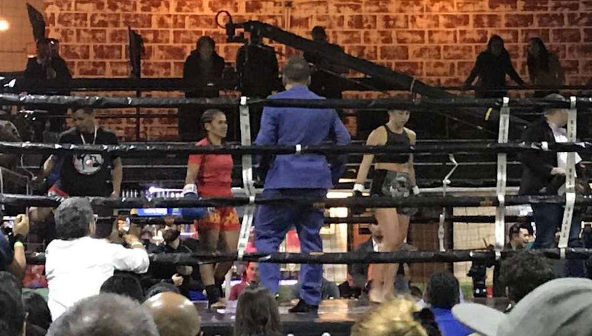 Female boxing in Bogotá