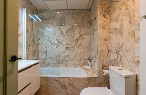 Amador Apartamento Familiar Centro PARKING Amador de los Rios - Foto 37