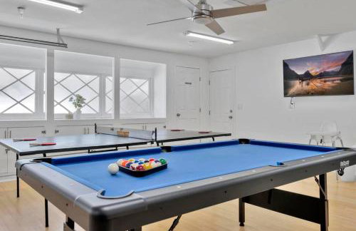 New cheerful villa, Pool, Spa, Mini Golf, Game room, Fire pit next to Disneyland - Foto 3