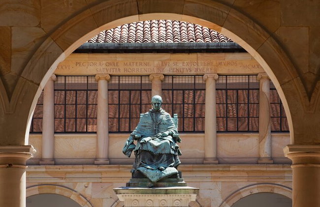 Visita guiada Premium para grupos pequeños a Oviedo Monumental - Foto 8