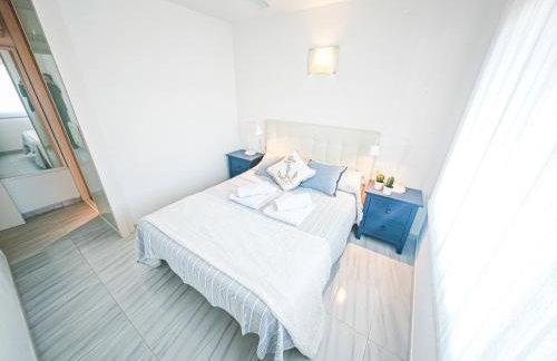 Versalles - ONLY FAMILIES - Photo 24