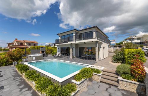 Villa Niko with heated pool, sauna and jacuzzi - Photo 16