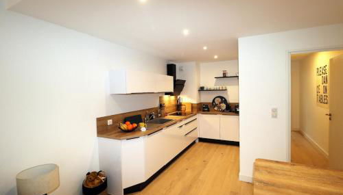 Le Raspail By Tranquil at Home, Parking - Plage - Photo 4, stove