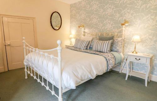 The Farmhouse - Photo 31