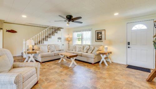 Howe Retreat with Fire Pit and Private Boat Dock! - Foto 4