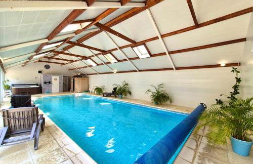 Magnificent 18th Century, 5 Star Luxury Spa - Photo 31