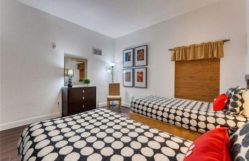 3 bed - Private Oasis - Completley Immaculate - Foto 45