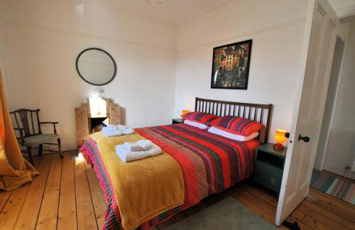 Bass View Cellardyke- contemporary coastal stay - Photo 4