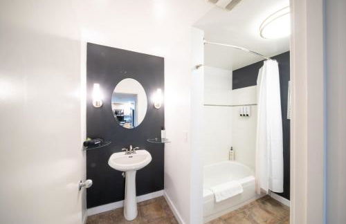 Modern Downtown Top Floor Penthouse With Bay Views - Foto 12