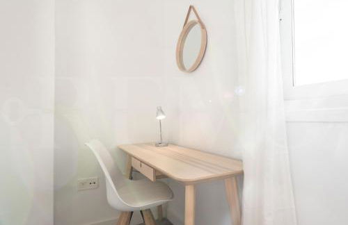 Stylish apartments with balcony & parking near the beach by REMS - Foto 17