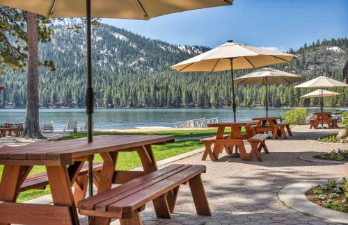 Spacious 1BR Condo w/ Lake View #136 at Donner Lake Village - Foto 16