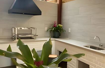 Adorável Casa em Cond. de frente para a Praia Rasa - Foto 10