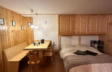 Wood Peak Apartment - Photo 5