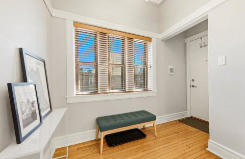 Steps to the Lakefront! This Uptown Beauty is Everything You Need for a Perfect Chicago Getaway condo - Foto 7