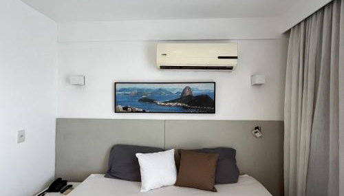 Flat confortável em Imbetiba com piscina e academia - Foto 2