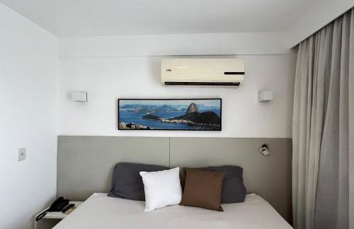 Flat confortável em Imbetiba com piscina e academia - Foto 2