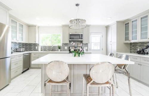 New luxury entertaining house with Pool Spa Sauna Tesla charger Pets - Foto 34