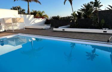 Villa Dedalos - Spacious luxury Villa with heated pool in Puerto Calero - Foto 16