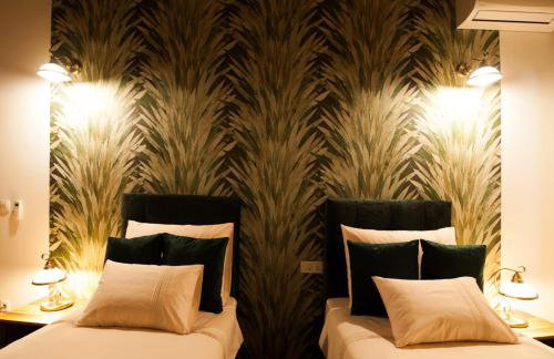 Luxury Villa Nature with heated private pool, sauna & fire pit, a short walk to the beach - Photo 76