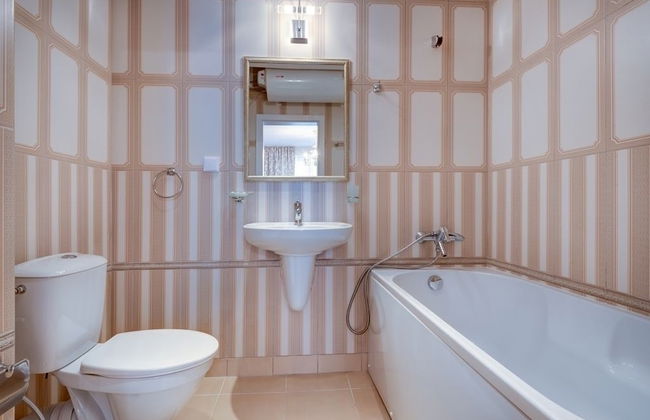 Venera & Anastasia Palace Apartments - Photo 29