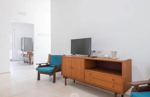 Sandy Retreat, Beachside Apartment with Terrace - Foto 9