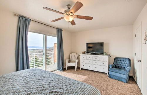 Spacious Garden City Townhome with Lake Views! - Photo 15