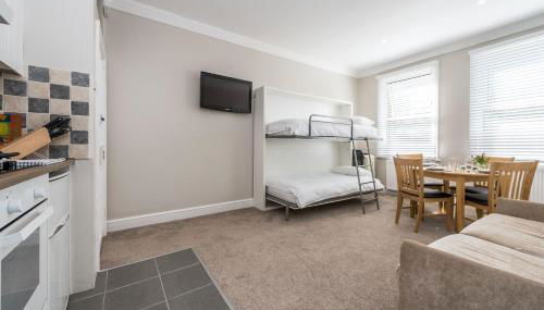 Stylish apartment 12 minutes by tube from Oxford Street free WIFI and Ac - Foto 4