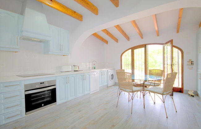 Rosal in El Tosalet With 5 Bedrooms and 3 Bathrooms - Foto 16