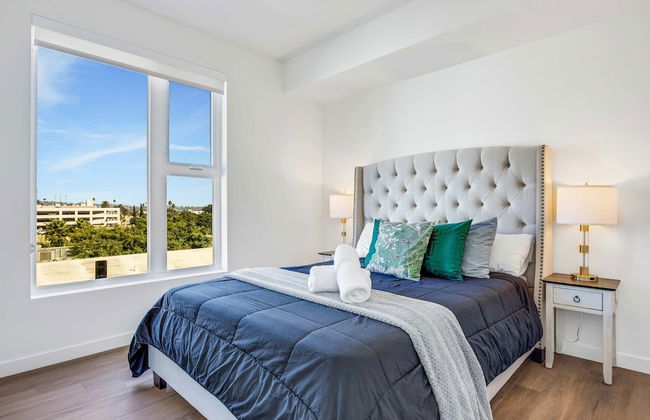 Luxury 2BR Hollywood Sign View by Oneluxstay - Foto 8