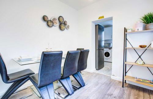 Newly Refurbished 3 Bed 2.5 Bath House in Staines - Foto 5