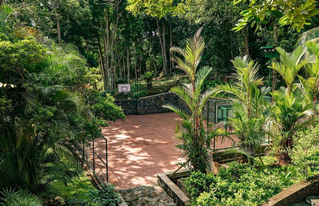 Luxurious 07 Bedroom Hilltop Villa With Private Gym - Photo 53