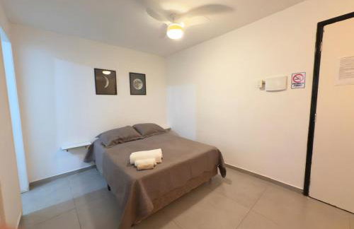 04 - ESTÚDIO com ÁREA PRIVATIVA, Vaga de garagem, Máquina de lavar, Wi-fi, TV smart, próximo a Skema School - Foto 15