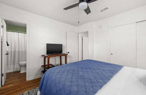 Stylish 3BR 2BA House Minutes from PCB - Book now - Foto 11