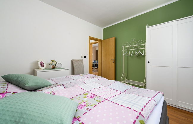 Villa Elisa With View - Foto 3