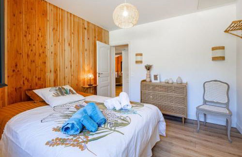 Luxury 6BR Villa with Heated Pool, Playground, Garden - Foto 18