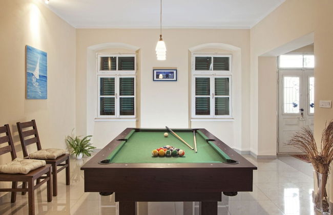 Attractive Villa With Private Swimming Pool, Beach Volleyball and Fenced Garden - Foto 49