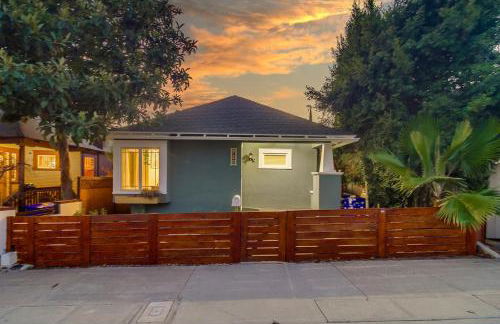 Casa Mellifora 3BR Golden Hill w Garage Parking - Foto 35