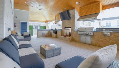 Prime Location 1BR Home near TheHeights with BBQ & Gym - Foto 5