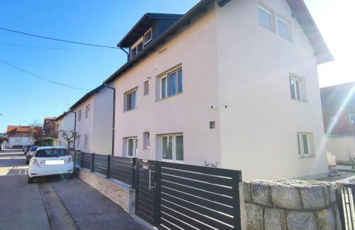 Lumani Apartment Zagreb with FREE Parking - Foto 59