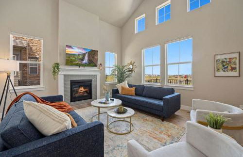 NEW! Elegant Home near TPC Golf Course & Trails - Foto 16