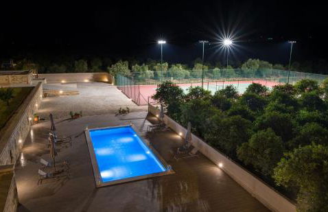 Queen Electra with pool and tennis court - Photo 30