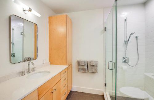 Upscale Southwest Harbor Retreat - Dog Friendly! - Foto 21